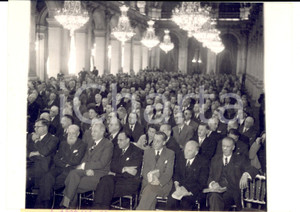 Fotografia d epoca originale 1953 PARIS HÃ´tel de Ville  AssemblÃ©e de mille maires d Europe Photo 18x13 1