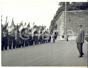 1963 MONT VALERIEN Général DE GAULLE avec les associations de Résistants *Photo