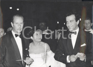 Fotografia d epoca originale 1960 VENEZIA MOSTRA DEL CINEMA Terence YOUNG Zizi JEANMAIRE Roland PETIT Foto 1