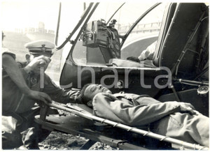 Fotografia d epoca originale 1958 TORINO Ente del Turismo Prova di elisoccorso per incidenti automobilistici 1