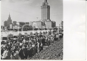 Fotografia d epoca originale 1956 MOSCA Gruppo di 300 turisti milanesi visitano l Unione Sovietica Foto 1