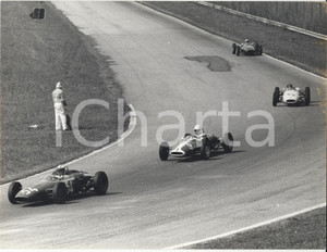 Fotografia d epoca originale 1964 GP DELLA LOTTERIA DI MONZA Corrado FERLAINO su FORD Foto 24x18 cm 1