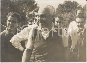 Fotografia d epoca originale 1956 ROMA Piero TARUFFI dopo aver battuto record velocitÃ  su TARF I GILERA 500 1