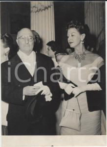 Fotografia d epoca originale 1957 MILANO James ZELLERBACH alla prima del Teatro alla SCALA Foto 13x18 cm 1