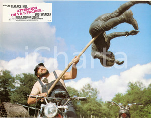 Materiale cinematografico d’epoca 1974 ALTRIMENTI CI ARRABBIAMO Bud SPENCER throws a man Lobby card ED. FRANCESE 1