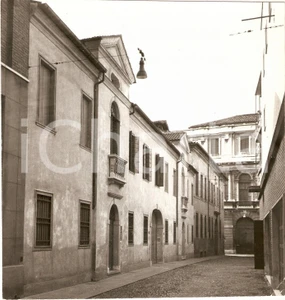 Fotografia d epoca originale 1970 ca PADOVA Scorcio con edificio storico Foto ARTISTICA17x17 cm 1