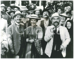 Materiale cinematografico d’epoca 1988 CINEMA Ved vejen/Katinka Kurt RAVN Tammi Ã˜ST Ole ERNST  Foto 25x20 cm 1