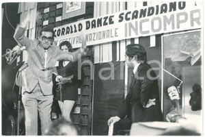 Fotografia d epoca originale 1972 SCANDIANO  CORALLO DANZE Corrado MANTONI al Festival degli incompresi Foto 1