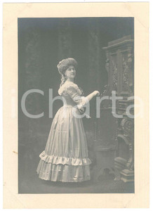 Fotografia d epoca originale 1920 ca ITALIA  TEATRO Attrice con ventaglio  Foto BETTINI  LIVORNO 6 1