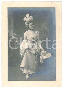 Fotografia d epoca originale 1920 ca ITALIA  TEATRO Attrice con ventaglio  Foto BETTINI  LIVORNO 7 1