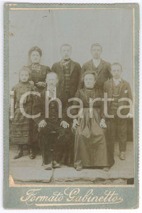 Fotografia d epoca originale 1900 ca COSTUME ITALIA  Ritratto di famiglia  Foto vintage gabinetto 1