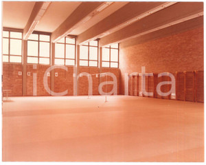 Fotografia d epoca originale 1975 GRUGLIASCO  ITIS Periti elettronici  Palestra Foto 26x21 cm 1