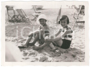 Fotografia d epoca originale 1932 SESTRI LEVANTE  Bambini in spiaggia  Foto CHIARELLI 24x18 cm 1