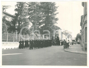 Fotografia d epoca originale 1959 VIGEVANO PV Funerale  Corteo Fotografia 24x18 cm 1