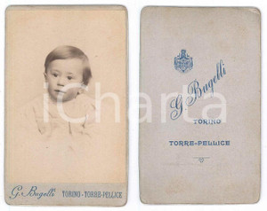 Fotografia d epoca originale 1910 ca TORRE PELLICE Ritratto di bambino  Foto Giulio BUGELLI  CDV 1