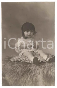 Fotografia d epoca originale 1922 BOLOGNA Bambina con fascia  Ritratto Foto cartolina G. CAMERA 1