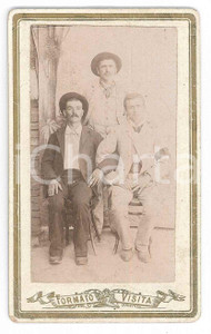Fotografia d epoca originale 1900 ca COSTUME ITALIA Ritratto di tre uomini  Fotografia CDV 1