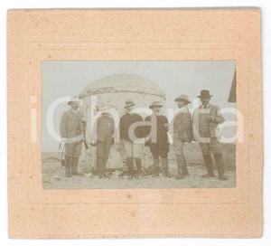 Fotografia d epoca originale 1915 ca ITALIA Cacciatori presso rifugio di campagna 1 Foto 11x10 cm 1