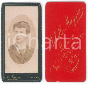 Fotografia d epoca originale 1880 ca MILANO Ritratto di giovane uomo  Busto Foto Achille MUGGIA 4x8 cm 1