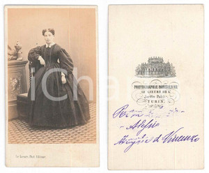 Fotografia d epoca originale 1870 ca TORINO Ritratto di giovane donna in abito scuro Foto LE LIEURE CDV 1