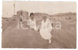 Fotografia d epoca originale 1920 ca GERMANY  NORDSEEBAD LANGEOOG  Women on the beach Photo 14x9 cm 1