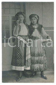 Fotografia d epoca originale 1925 ca HALBERSTADT D  CARNEVALE  Ragazze in costume 2 Foto 9x14 cm 1