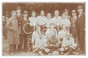 Fotografia d epoca originale 1920 ca SPORT CALCIO  GERMANIA  Squadra giovanile e dirigenti Foto 14x9 1