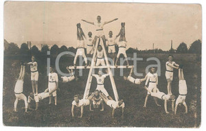 Fotografia d epoca originale 1920 ca SPORT GINNASTICA  GERMANIA  Acrobazia gruppo giovanile  Foto 14x9 2 1