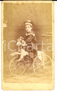 Fotografia d epoca originale 1870 ca VERCELLI Ritratto di bambino su triciclo  Foto Federico CASTELLANI CDV 1