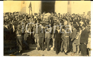 Fotografia d epoca originale 1945 LIGURIA ? Folla ai funerali di un partigiano Foto cartolina RARA 1