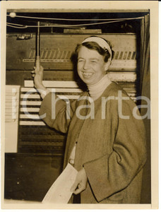 Fotografia d epoca originale 1936 NEW YORK Eleanor ROOSEVELT casting her ballot at Hyde Park  Photo 1