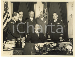 Fotografia d epoca originale 1934 WASHINGTON Franklin ROOSEVELT with flyers who made the crossing of Atlantic 1