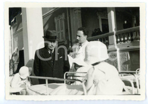 Fotografia d epoca originale 1936 SANREMO  BUSSANA Villa Spinola  Visita comm. CASTELLI Fotografia 6x8 cm 1
