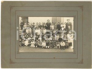 Fotografia d epoca originale 1925 ca MILANO Ritratto dei bambini di un istituto  Foto Demetrio ZEMA  23x17 1