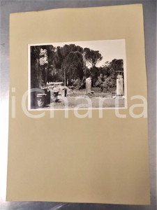 Fotografia d epoca originale 1937 TIVOLI VILLA ADRIANA  Colonne e capitelli Foto con passepartout 24x34 cm 1