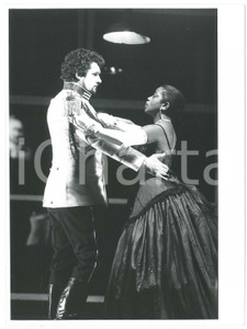 Fotografia d epoca originale 1983 TEATRO Delfo MENICUCCI Irene OLIVER La vedova allegra di LEHAR Foto 1