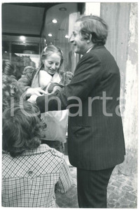 Fotografia d epoca originale 1975 ca COSTUME Gabriella FERRI Seva BORZAK  Maschere  Foto 2 20x30 cm 1