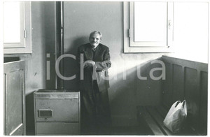 Fotografia d epoca originale 1970 ca MILANO Ritratto di senzatetto 1 Foto artistica 30x20 cm 1