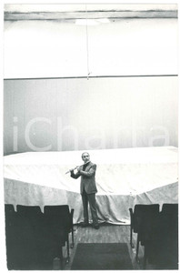 Fotografia d epoca originale 1973 MILANO PICCOLO TEATRO Severino GAZZELLONI in concerto 2 Foto 20x30 1