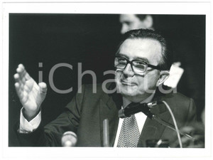 Fotografia d epoca originale 1985 MILANO Castello Sforzesco  DC  Giulio ANDREOTTI 2 Foto 24x18 cm 1