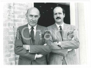 Fotografia d epoca originale 1985 ca MODA ITALIA Alessandro e Beppe MODENESE a un evento 3 Foto 24x18 cm 1