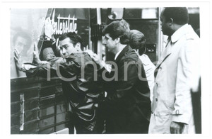 Fotografia d epoca originale 1988 Film Midnight run  Robert DE NIRO Yaphet KOTTO  Foto 26x17 cm 1