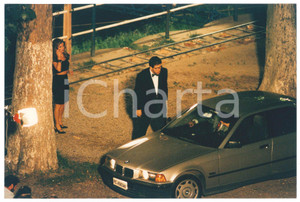 Materiale cinematografico d’epoca 1994 BELLE AL BAR Alessandro BENVENUTI Eva ROBIN S con BMW  Foto 30x20 cm 2 1