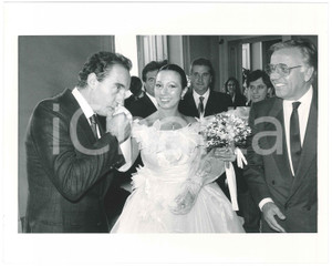 Fotografia d epoca originale 1987 MILANO Nozze Gianfranco FUNARI Rossana SEGHEZZI  Paolo PILLITTERI 2 Foto 1