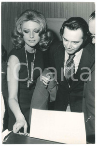 Fotografia d epoca originale 1970 ca ITALIA  COSTUME Sylva KOSCINA Ritratto attrice  Foto 20x30 cm 1