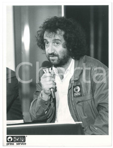 Fotografia d epoca originale 1983 Spedizione ecologica EVEREST  Romolo NOTTARIS  Conferenza stampa  Foto 1