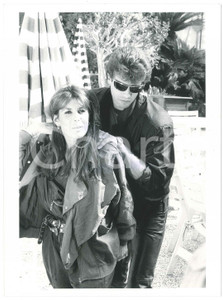 Fotografia d epoca originale 1985 ca CINEMA USA  Lorenzo LAMAS con la moglie Michele Cathy SMITH  Foto 2 1