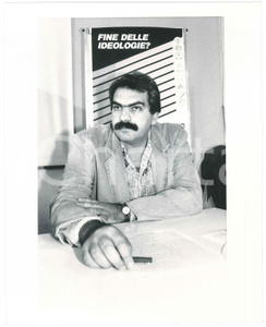 Fotografia d epoca originale 1990 ca MILANO  DEMOCRAZIA CRISTIANA Assessore Antonio SIMONE Foto 20x25 cm 2 1