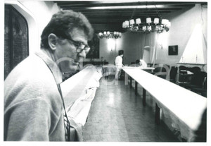 Materiale cinematografico d’epoca 1987 LUNGA VITA ALLA SIGNORA!  Ermanno OLMI Ritratto del regista Foto 24x18 cm 1