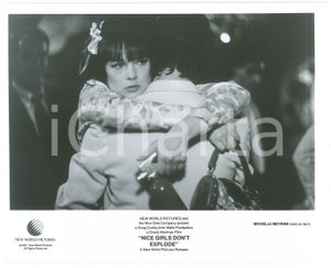 Materiale cinematografico d’epoca 1987 NICE GIRLS DON T EXPLODE by Chuck MARTINEZ  Michelle MEYRINK  Foto 25x20 1